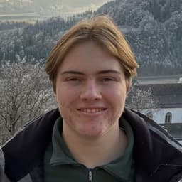 Matthew, tutor offering online and in-person lessons at KIS Academics