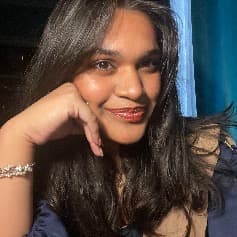 Namira, tutor offering online and in-person lessons at KIS Academics