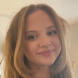 Lila, tutor offering online and in-person lessons at KIS Academics